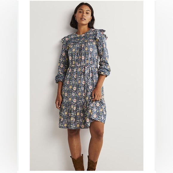 Boden dress - Picture 1 of 5
